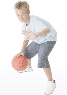 高兴孩子玩篮球图片