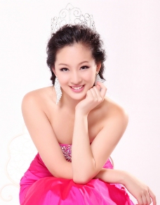 崔安娜 美国华裔小姐冠军 获奖照图片
